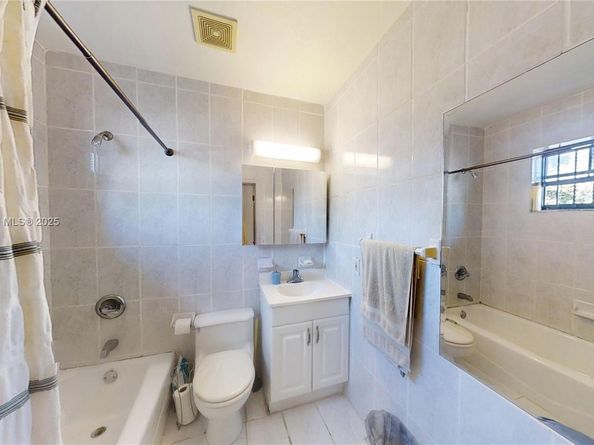 13040 NW 13th Ave, North Miami FL 33167