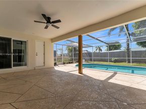 6924 NW 8th Ct, Margate FL 33063