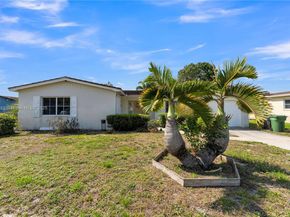 6924 NW 8th Ct, Margate FL 33063