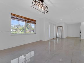 6924 NW 8th Ct, Margate FL 33063