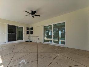 6924 NW 8th Ct, Margate FL 33063