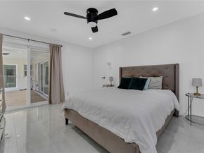 6924 NW 8th Ct, Margate FL 33063