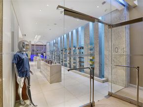 4391 Collins Ave 709, Miami Beach FL 33140