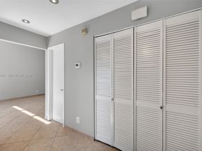 341 City View Dr, Fort Lauderdale FL 33311