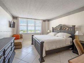 5601 Collins Ave 919, Miami Beach FL 33140
