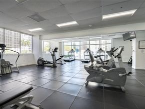 5601 Collins Ave 919, Miami Beach FL 33140