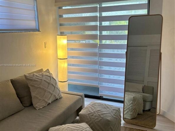 3036 SW 27th Ave 5, Miami FL 33133