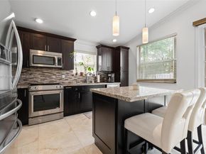 15624 NW 12th Rd, Pembroke Pines FL 33028