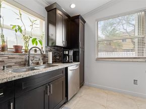 15624 NW 12th Rd, Pembroke Pines FL 33028