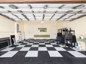 1571 Breakwater Ter, Hollywood FL 33019