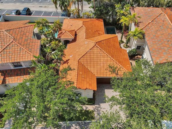 1571 Breakwater Ter, Hollywood FL 33019