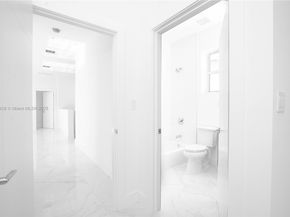 900 SW 24th Rd, Miami FL 33129