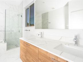 900 SW 24th Rd, Miami FL 33129