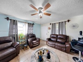1211/1213 NW 32 Pl, Miami FL 33125