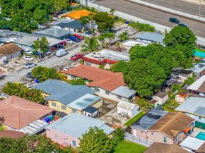 1211/1213 NW 32 Pl, Miami FL 33125