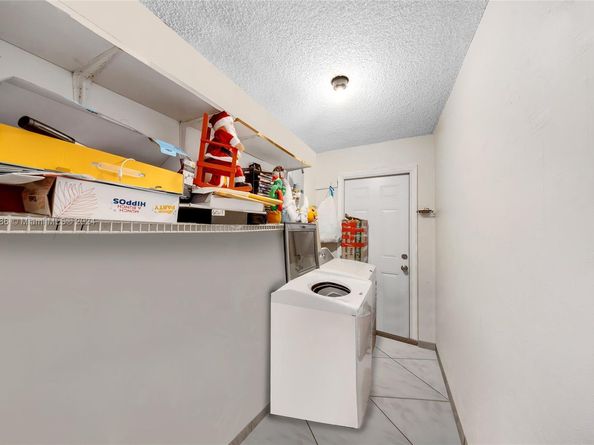 1211/1213 NW 32 Pl, Miami FL 33125