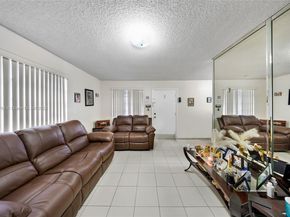 1211/1213 NW 32 Pl, Miami FL 33125