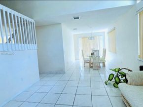 140 NW 151st Ave, Pembroke Pines FL 33028