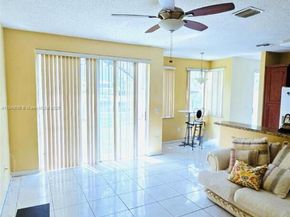 140 NW 151st Ave, Pembroke Pines FL 33028