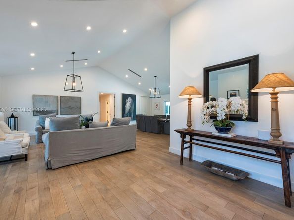 15503 SW 74th Pl, Palmetto Bay FL 33157