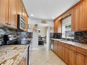 208 SW 159th Ln, Sunrise FL 33326