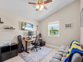 208 SW 159th Ln, Sunrise FL 33326