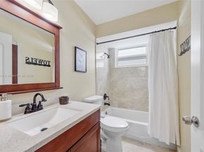 208 SW 159th Ln, Sunrise FL 33326