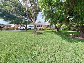 7561 Meridian St, Miramar FL 33023