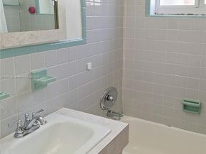 7561 Meridian St, Miramar FL 33023