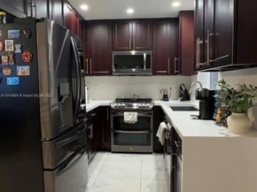 18415 NW 42nd Pl, Miami Gardens FL 33055