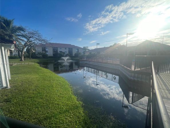 5661 Riverside Dr 101B7, Coral Springs FL 33067