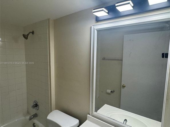 5661 Riverside Dr 101B7, Coral Springs FL 33067