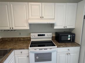 5661 Riverside Dr 101B7, Coral Springs FL 33067