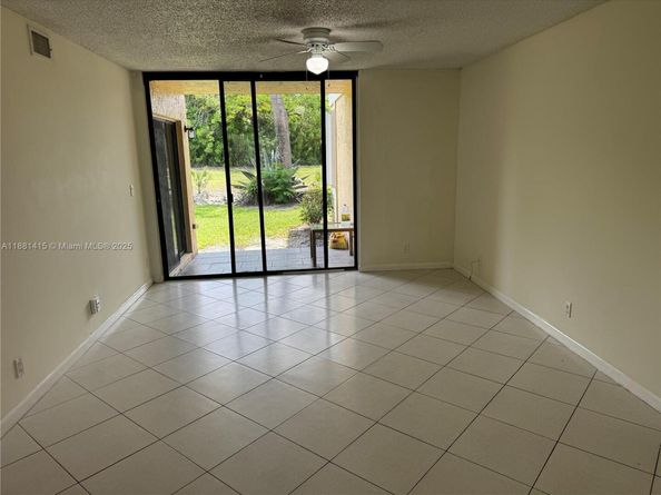 5661 Riverside Dr 101B7, Coral Springs FL 33067