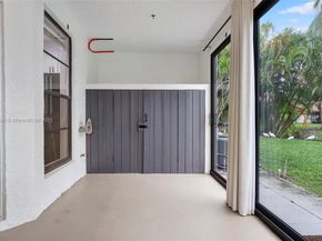 385 NW 36th Ave, Deerfield Beach FL 33442