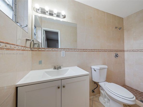 1721 SW 46th Ave, Fort Lauderdale FL 33317