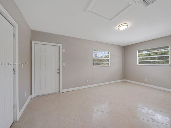 1721 SW 46th Ave, Fort Lauderdale FL 33317