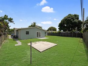 1721 SW 46th Ave, Fort Lauderdale FL 33317