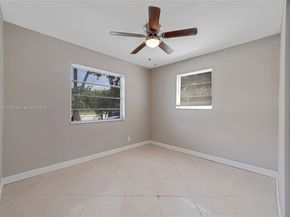 1721 SW 46th Ave, Fort Lauderdale FL 33317
