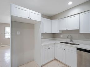 1721 SW 46th Ave, Fort Lauderdale FL 33317