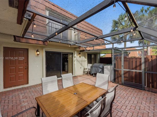 1172 SW 118th Ter, Davie FL 33325