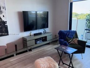 1300 E Ponce De Leon Blvd 514, Coral Gables FL 33134