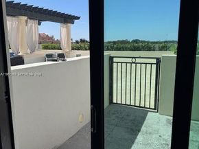 1300 E Ponce De Leon Blvd 514, Coral Gables FL 33134