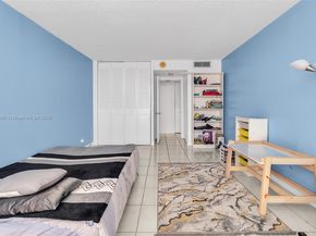 251 174th St 2115, Sunny Isles Beach FL 33160
