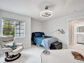 1078 Laguna Springs Dr, Weston FL 33326