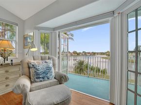 1078 Laguna Springs Dr, Weston FL 33326