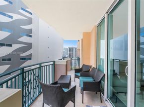 17555 Atlantic Blvd UPH3, Sunny Isles Beach FL 33160