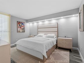 17555 Atlantic Blvd UPH3, Sunny Isles Beach FL 33160