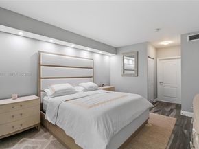 17555 Atlantic Blvd UPH3, Sunny Isles Beach FL 33160