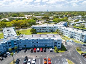 2200 Park Ln 109, Hollywood FL 33021